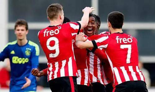 在比赛关键 在比赛关键