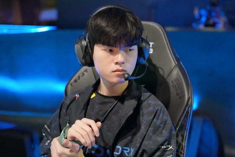 他的决定不 他的决定不