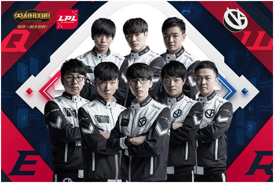 同时一招战 同时一招战